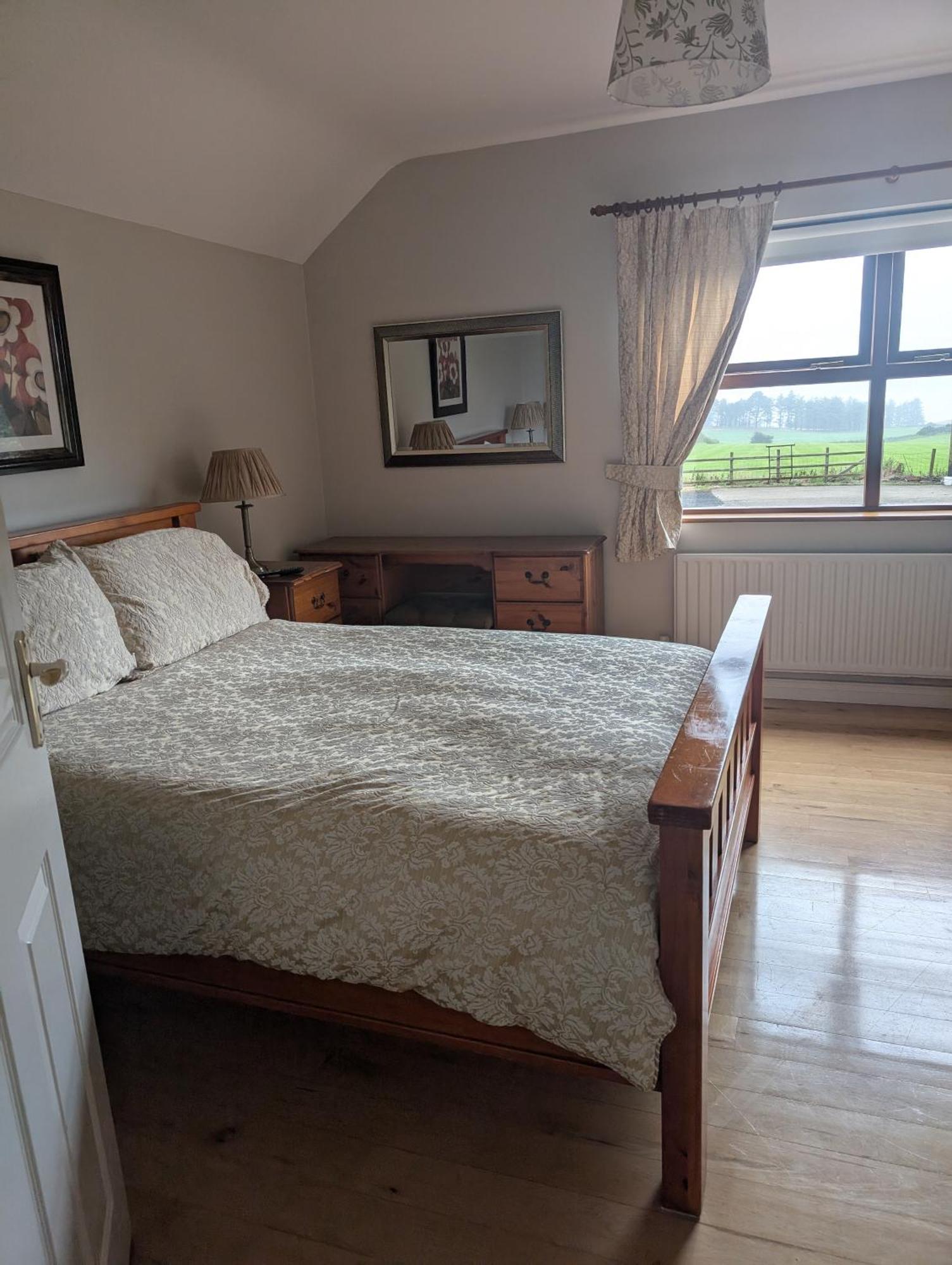 Clare House Bed & Breakfast Ballycastle Exterior foto
